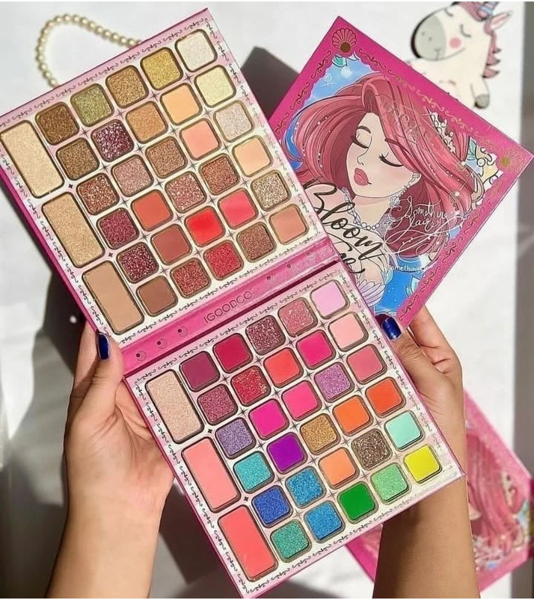 پالت سایه 68 رنگ عروسکی باربی igoooodcoo با پیگمنت عالی