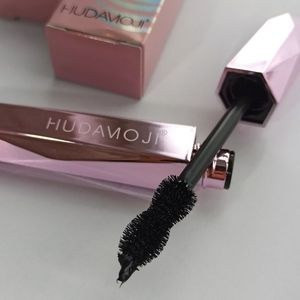 ریمل الماسی هدی موجی بلندکننده و حجم دهنده مژه