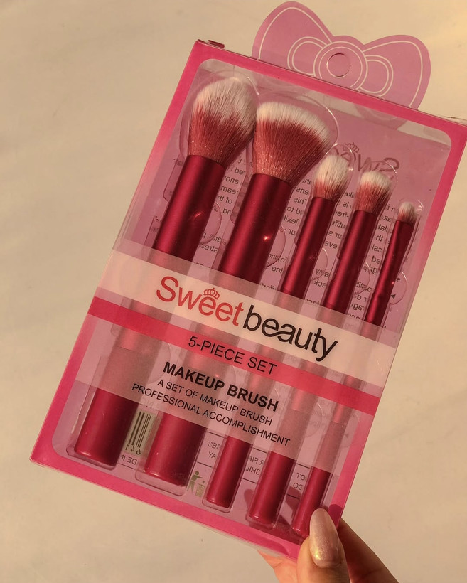 ست براش ۵ تکه اورجینال برند sweet beauty سایز بزرگ با کیفیت تضمینی و ترند پینترست و اینستاگرام