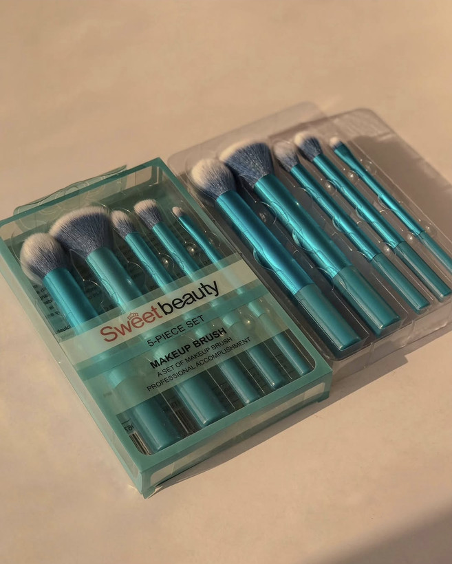 ست براش ۵ تکه اورجینال برند sweet beauty سایز بزرگ با کیفیت تضمینی و ترند پینترست و اینستاگرام