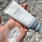 ضدآفتاب سنتلا مدل هیالوسیکا اسکین1004با spf50 ساخت کره با ضمانت اصل بودن کالا