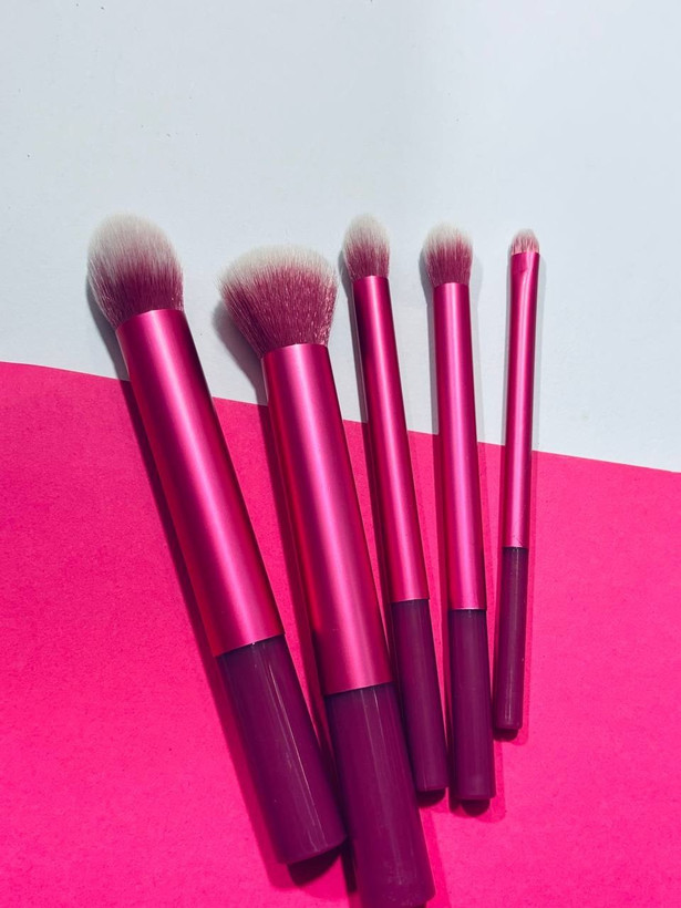 ست براش ۵ تکه اورجینال برند sweet beauty سایز بزرگ با کیفیت تضمینی و ترند پینترست و اینستاگرام